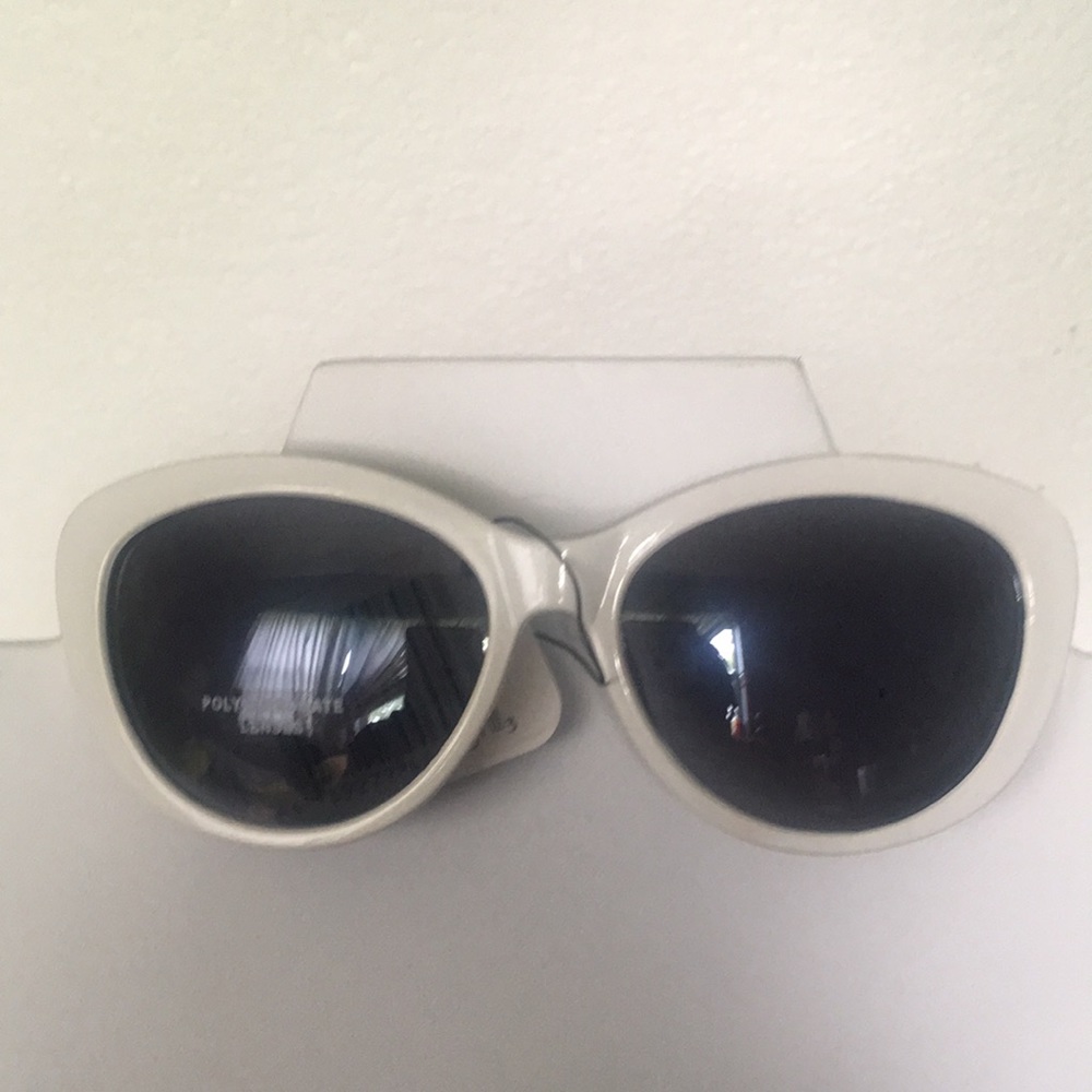 White sunglasses